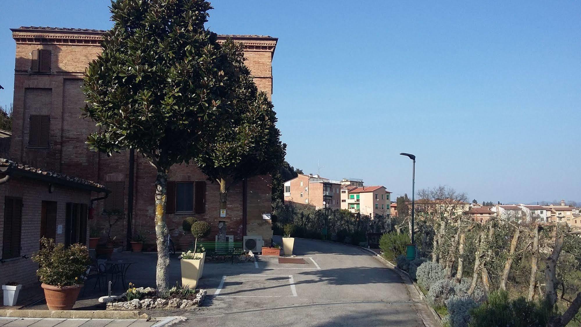 Hotel Porta Romana Di Luce Hotels Siena Luaran gambar
